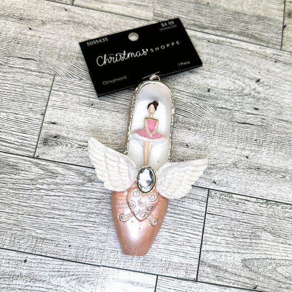 Brand New The Christmas Shoppe 2024 Ballerina Slipper w/Wings Xmas Ornament - Picture 1 of 4